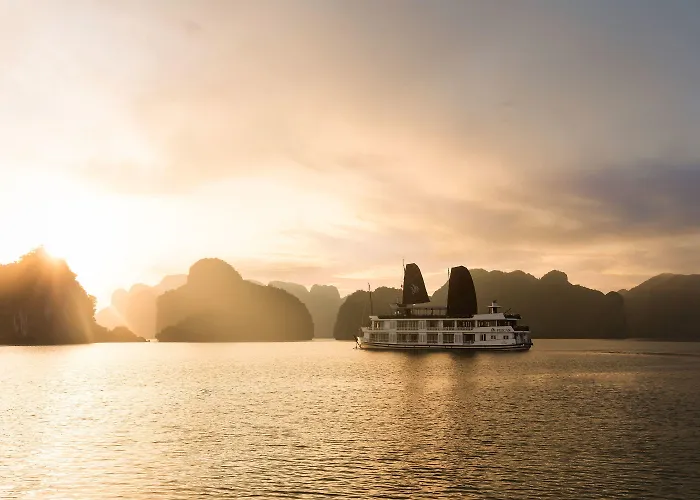 Khách sạn Glory Legend Cruise Hạ Long