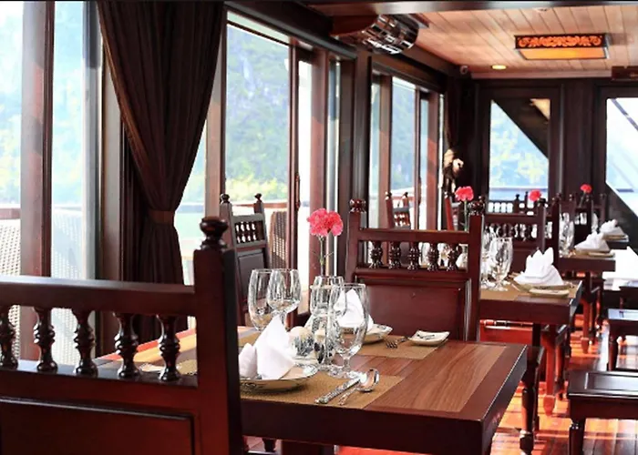 Glory Legend Cruise 4* Hạ Long