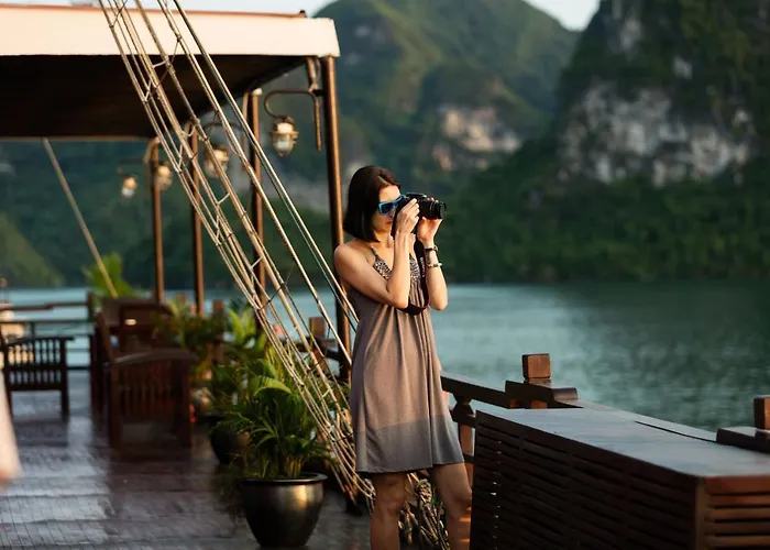 Khách sạn Glory Legend Cruise 4*